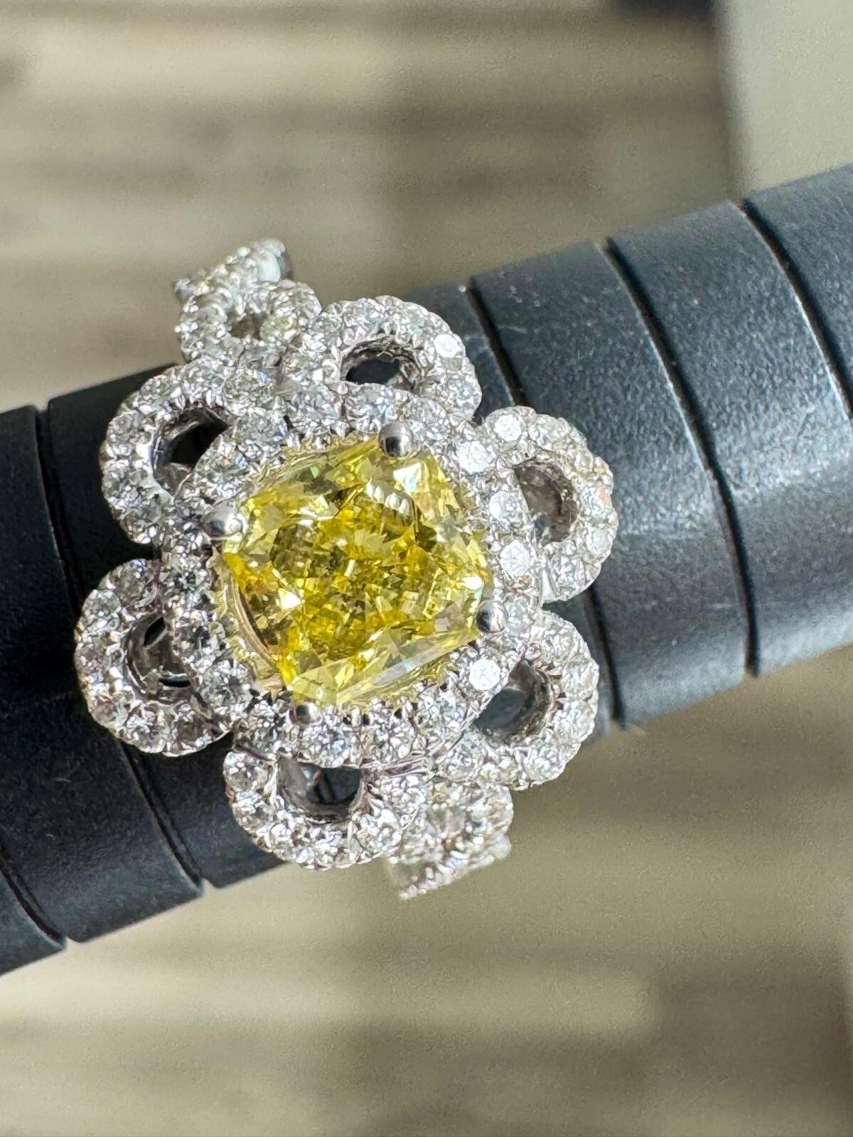 Natural 1.95Ct Vivid Yellow & White Diamond Ring 18K White Gold VS1