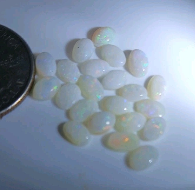 Vtg Lot Genuine Gems white Fire Opal Oval Size 6x4mm Mix Lot 20pcs