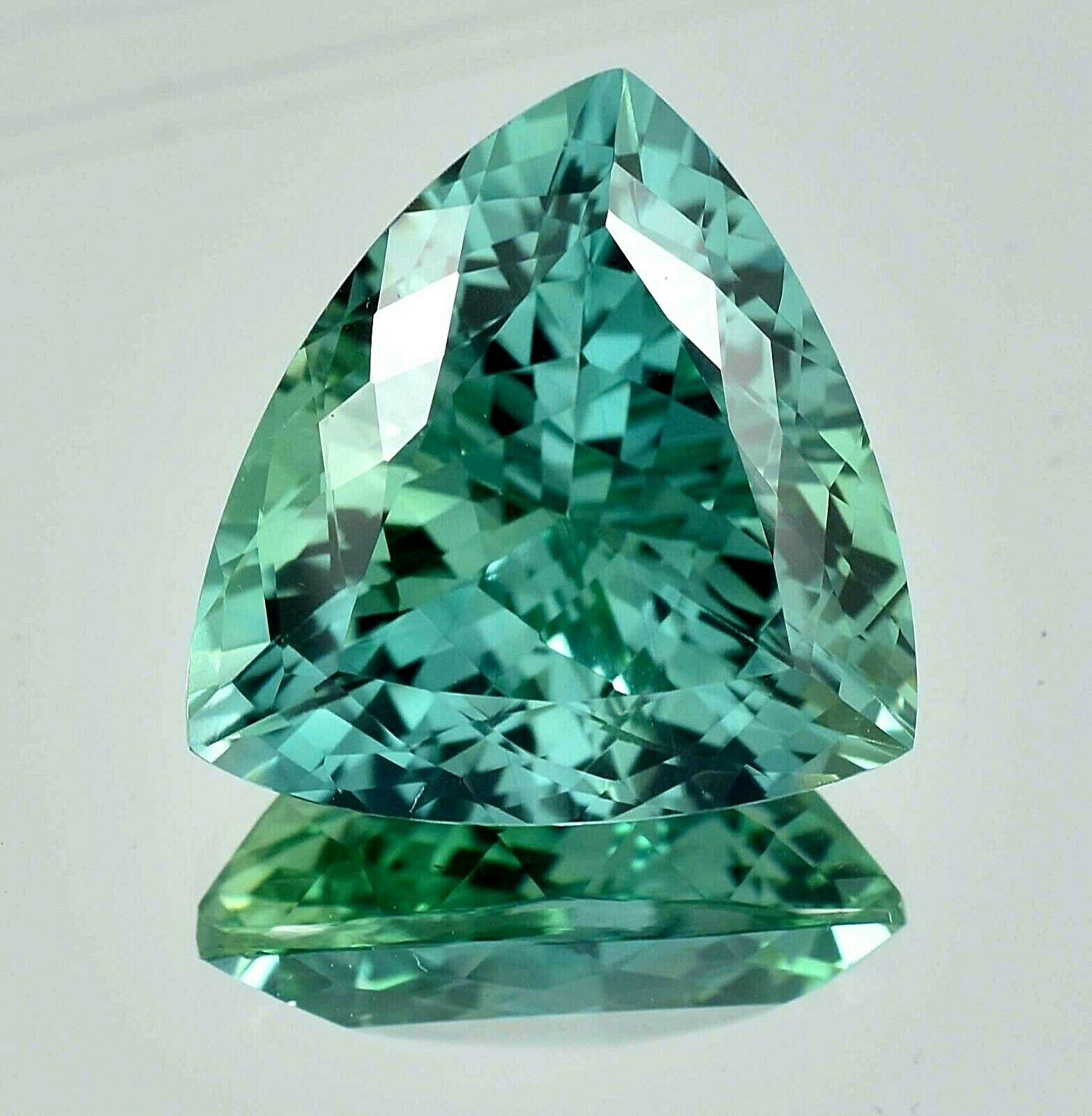 Natural Ceylon Bi-Color Parti Sapphire Trillion Cut Loose Gemstone 27.50 Ct