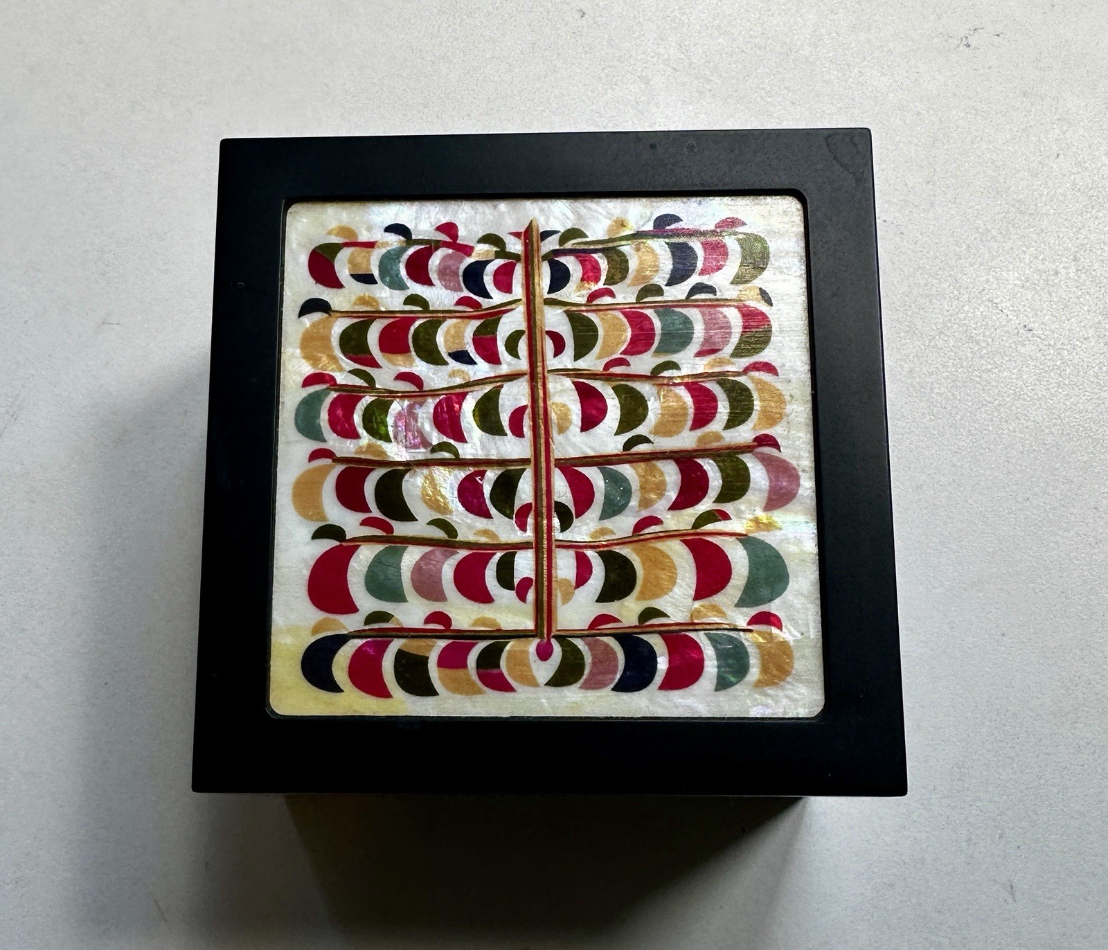 Korean Traditional Tree Of Life Pattern Mother of Pearl Accessory Box