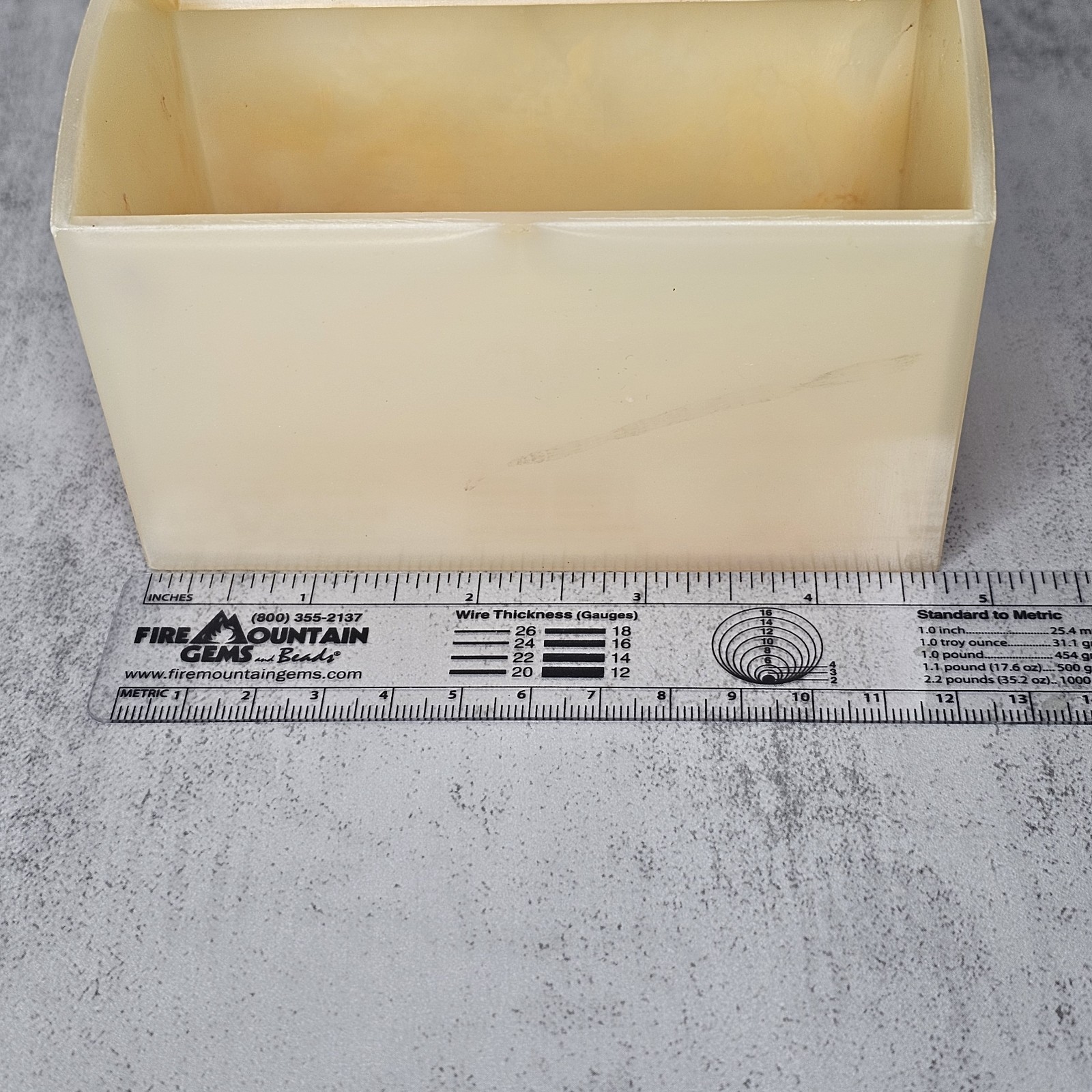 Celluloid Art Deco 1940s-50s Hinged Trinket Box Beauty Bath Supplies Storage Vtg
