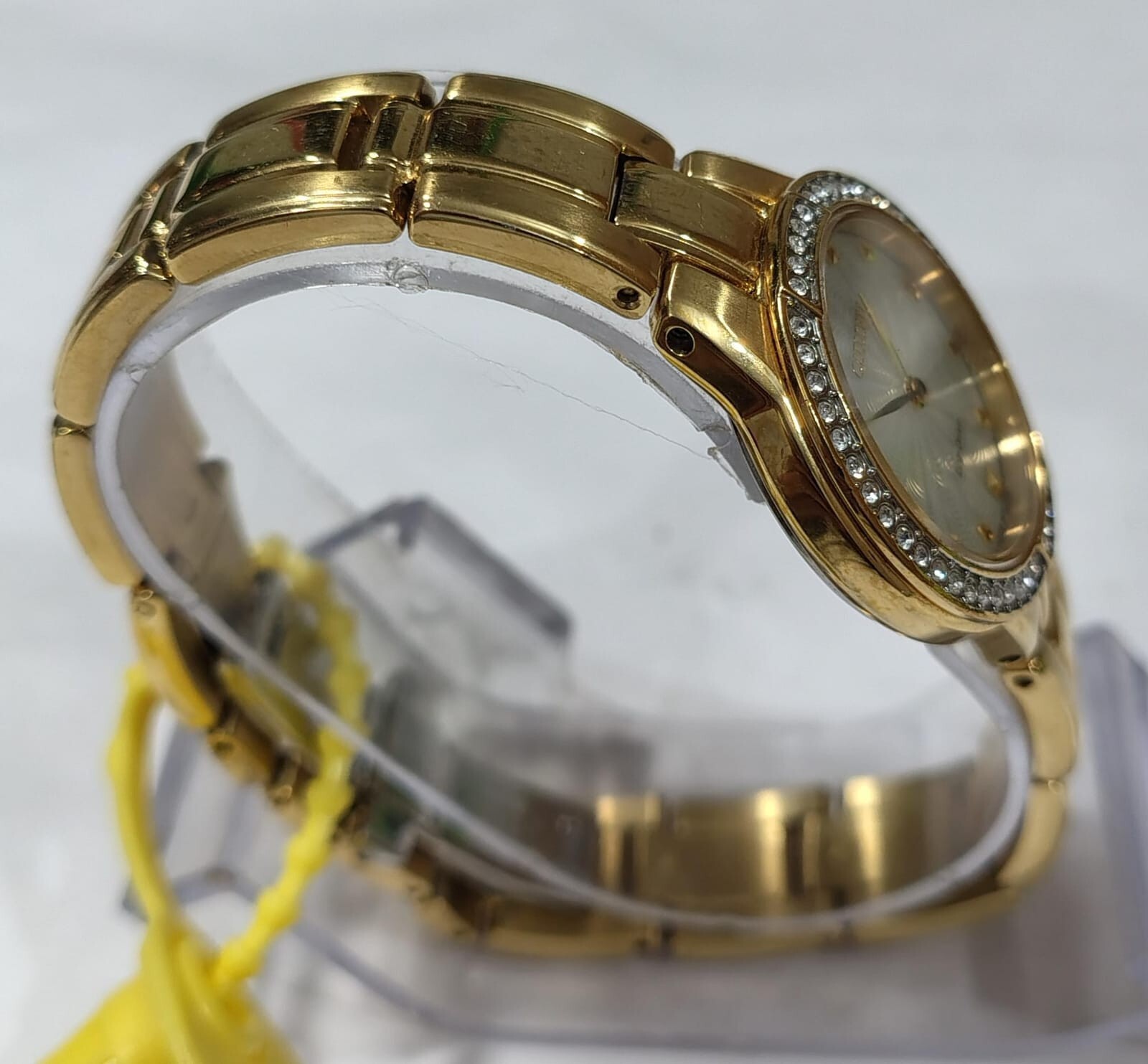 B023-S092990 CITIZEN ECO DRIVE MOP DIAMOND ACCENT WATCH FOR WOMEN C2-167