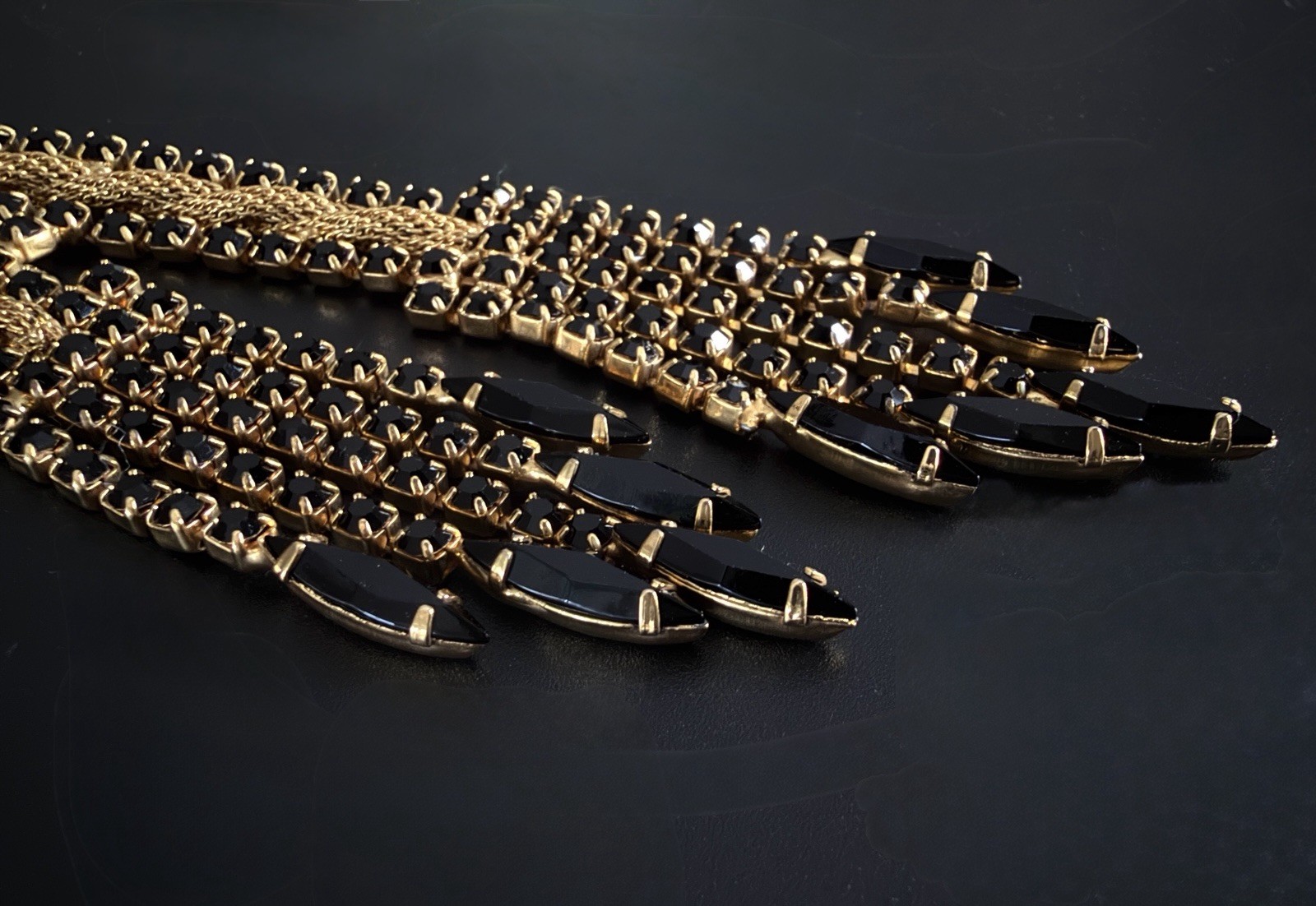 Vtg 50’s 60’s Fixed Lariat Waterfall Necklace Gold Mesh Black Rhinestone Tassel!