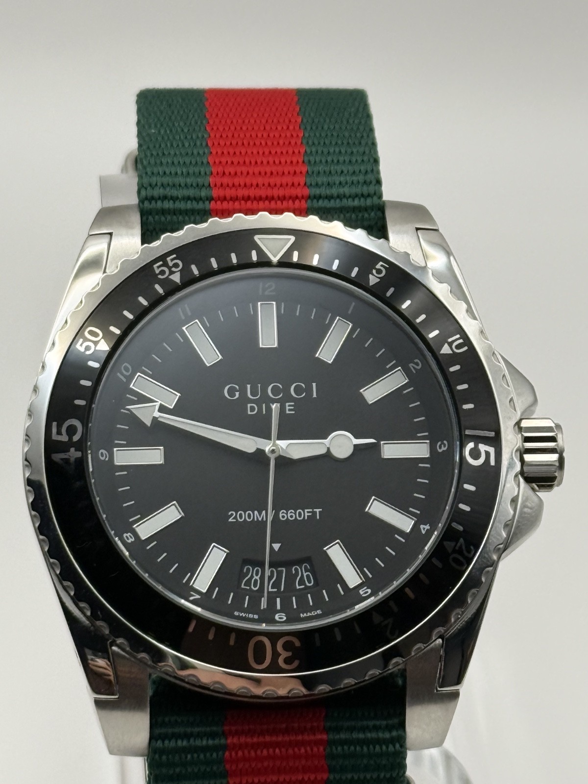 Gucci Dive YA136206 Men’s Watch – Red/Green