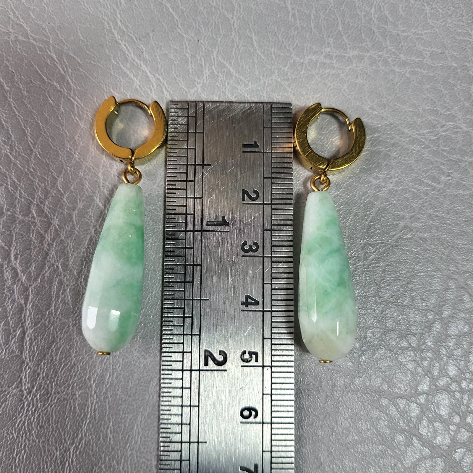 Green quartz jade long teardrop earrings with hoop closure