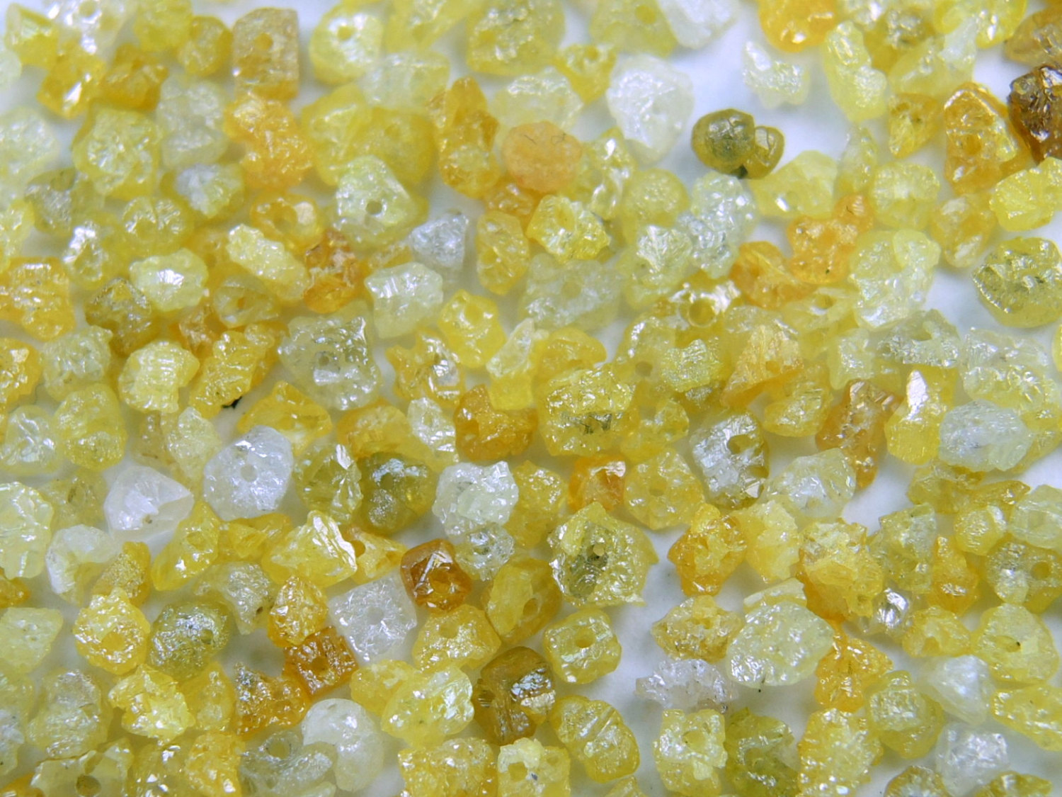 Natural Loose Rough Diamonds Drilling Bead Shape Yellow Color 4.00 ct Lot Q77