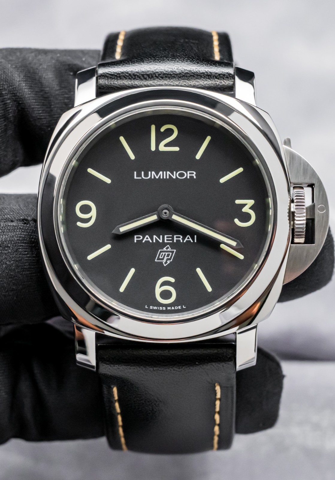 Panerai 773 Luminor Base Logo 44 mm SERVICED Black Dial PAM00773 PAM773