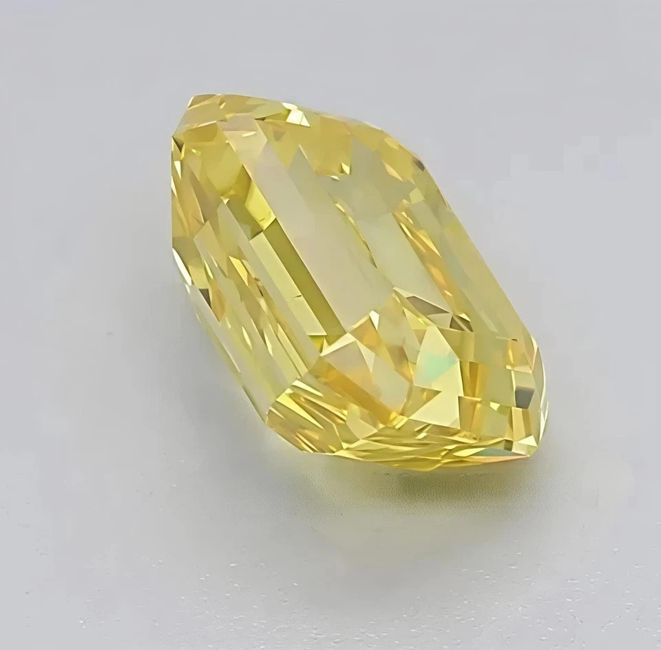 2.4 Ct fancy yellow color Emerald Cut VVS1 Diamond Premium Quality Gemstone 7×9