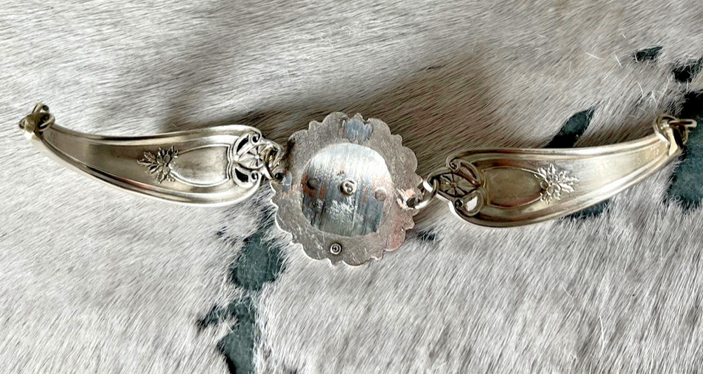 Antique Silverware Womens Bracelet 7 x 1 1/4 in Cross Concho Lobster Silver Gold