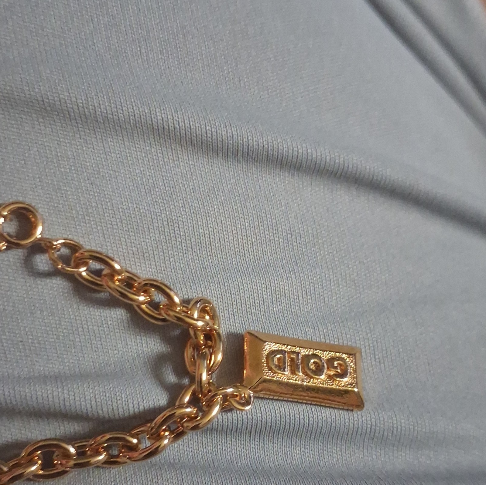Coach Gold Tone Cable Chain Charm Bracelet Dangle Charms Lobster Clasp Signed