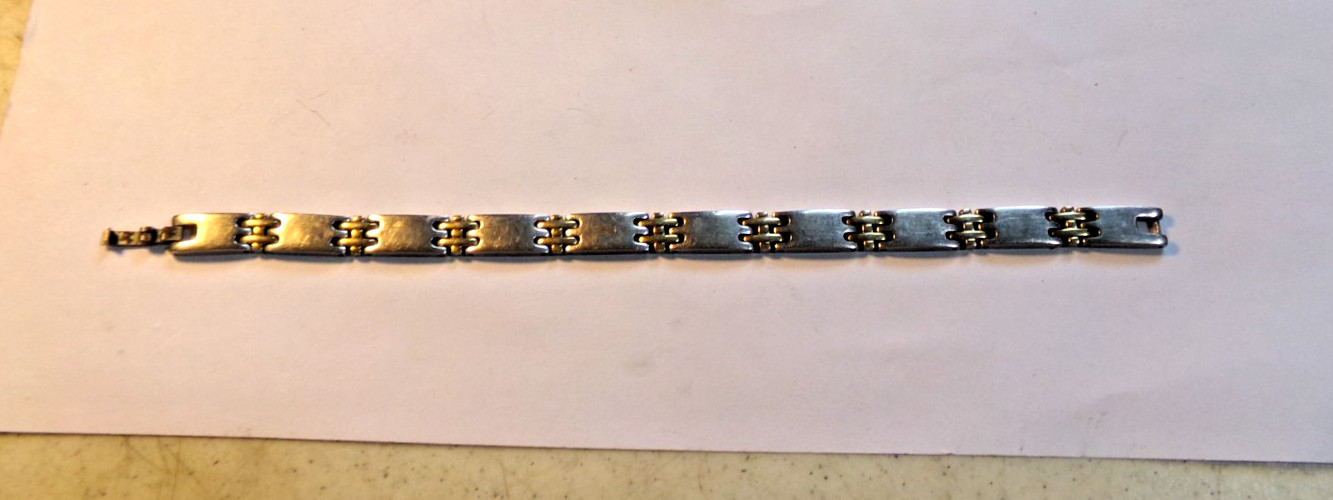 1Vintage STAINLESS STEEL Link Bracelet – 8″ long x .25″ wide – unbranded NICE