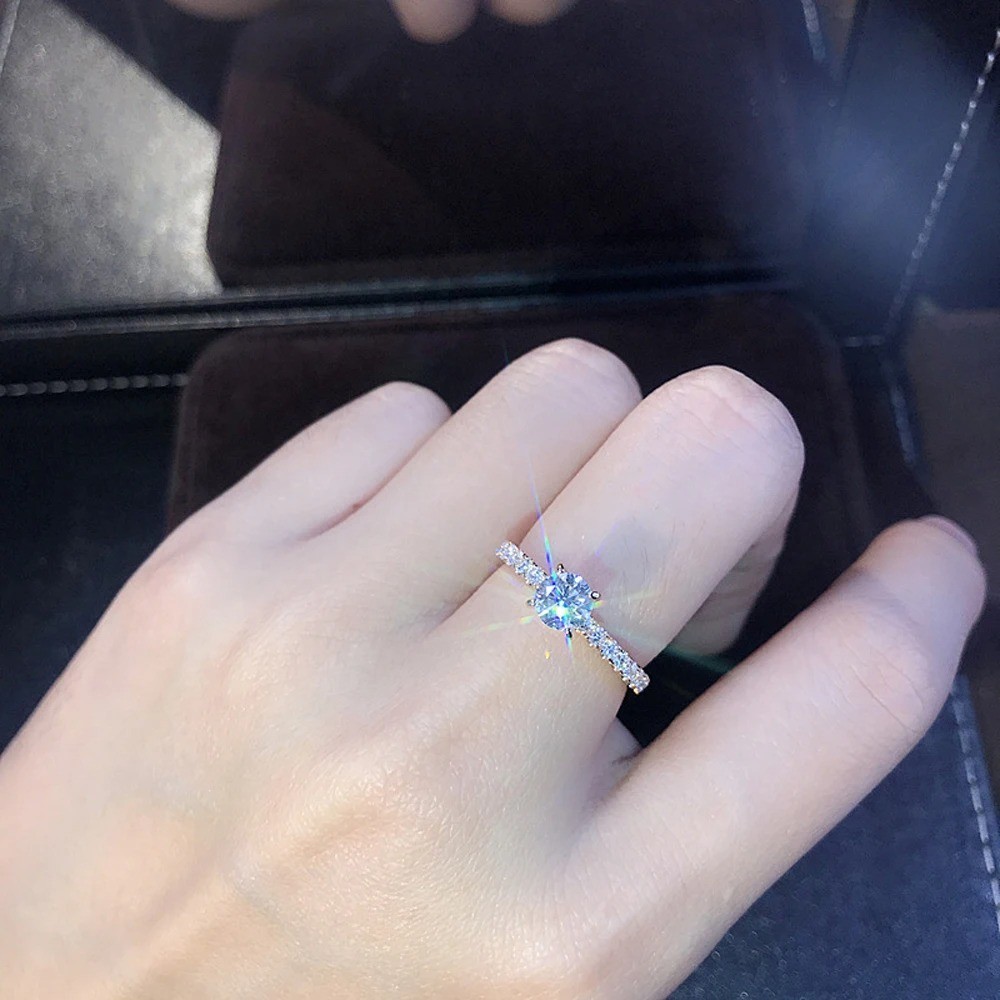 Crystal Zircon Engagement Ring Claw Setting Sparkling Wedding Band Women Jewelry