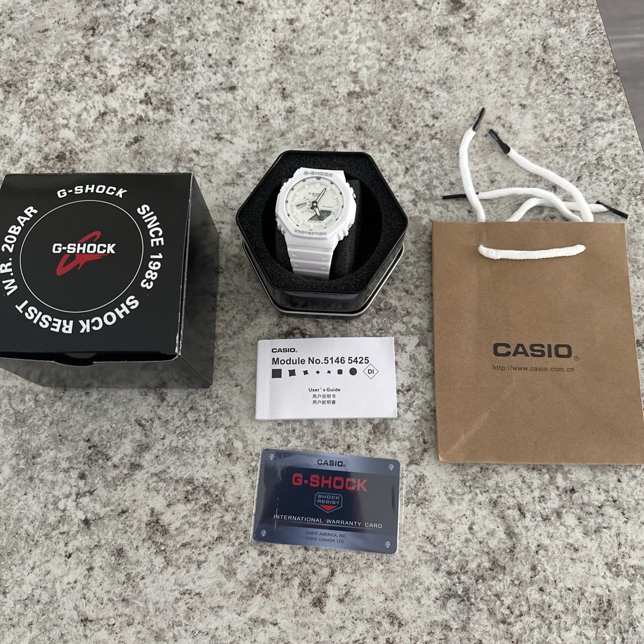 Casio G-SHOCK All White Analog-Digital Quartz Shock Resist w/ Box Papers