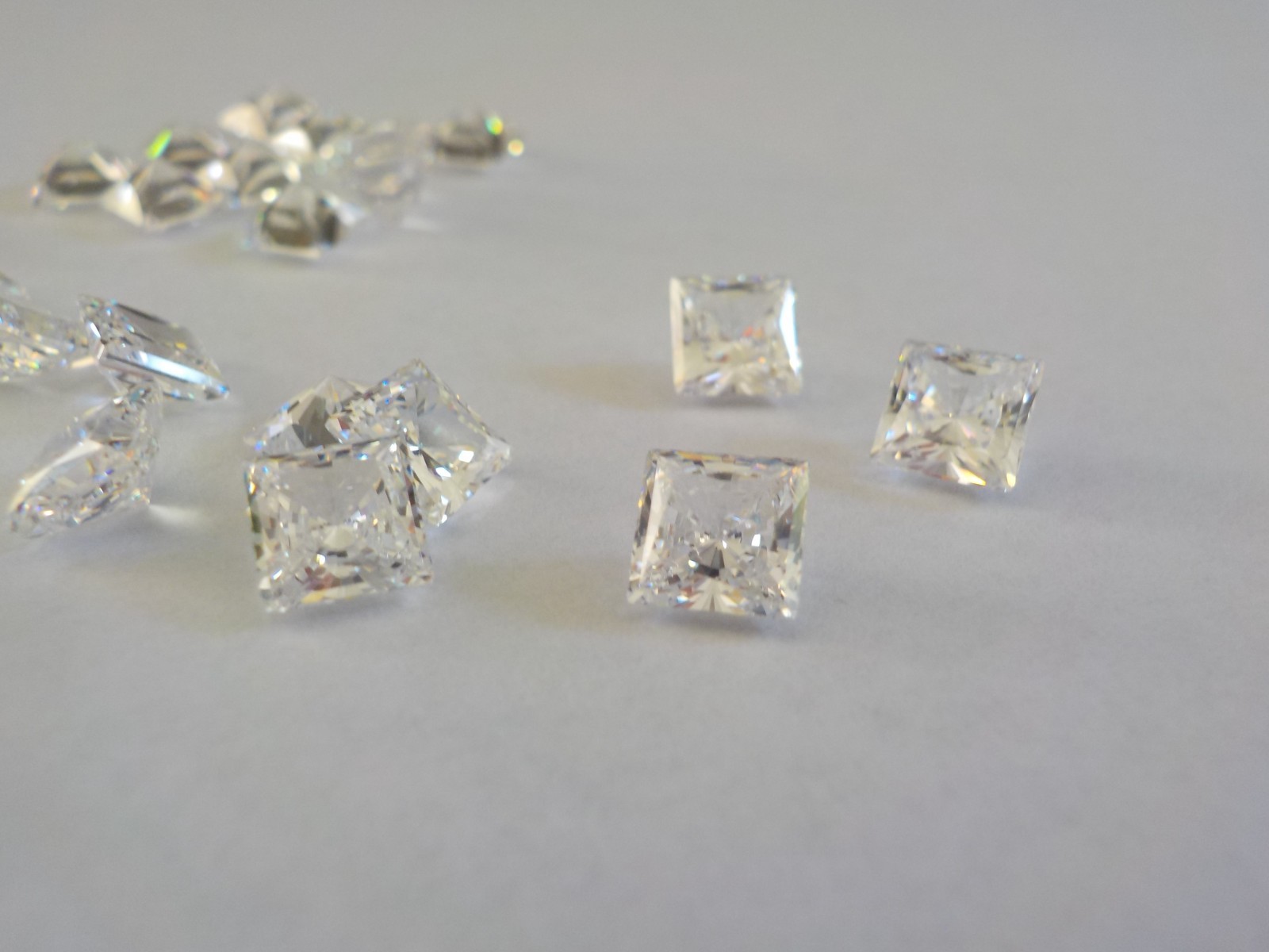 Square Cubic Zirconia Clear Stone 5 mm Pointed Back No Holes Total 12 Pieces