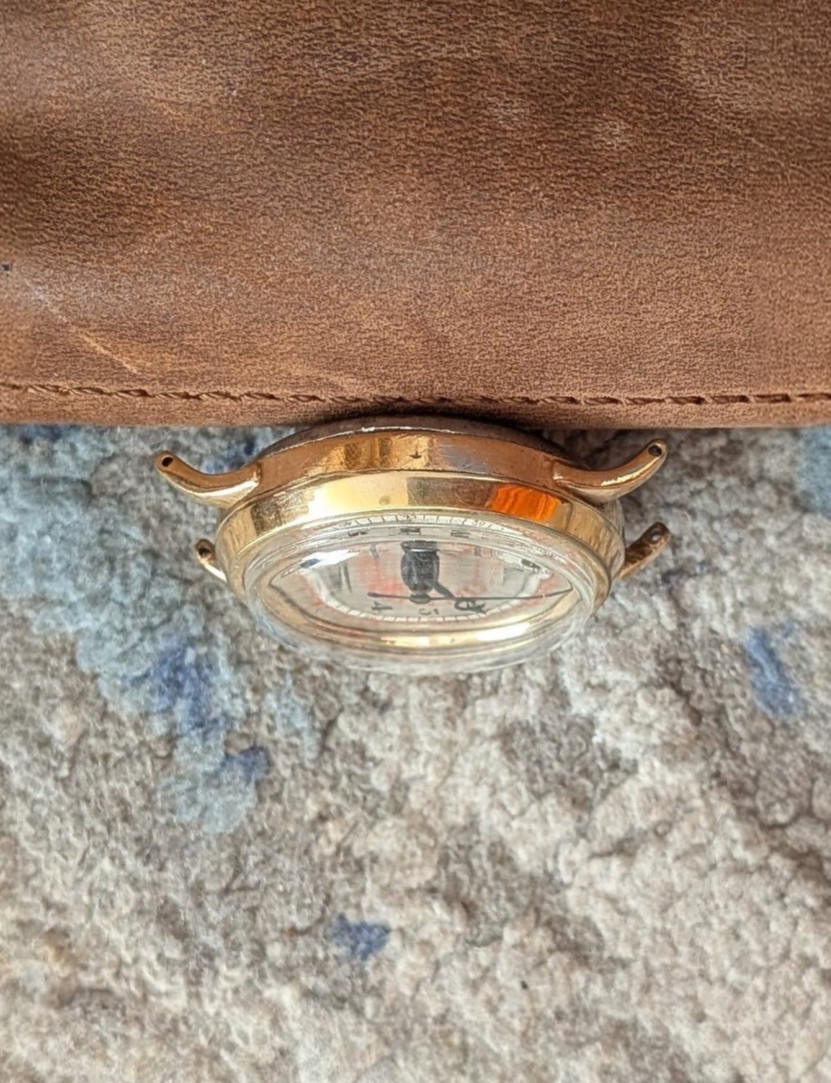 vintage swiss mechanical chronograph Pierce mono pusher single button telemeter