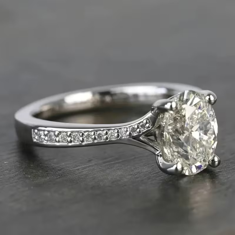 Elegant 2CT Oval Moissanite Solitaire Engagement Ring 14k White Gold Bridal Ring