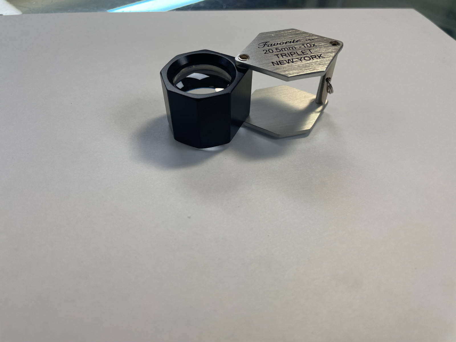 FavoriteUSA DIAMOND LOUPE HEXAGONAL TRIPLET 10X 20.5MM LENS