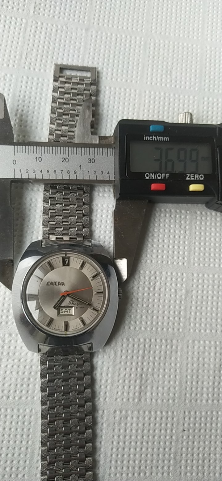 Enicar Sherpa Star ref 2342 Automatic Day-Date cal.AR1147