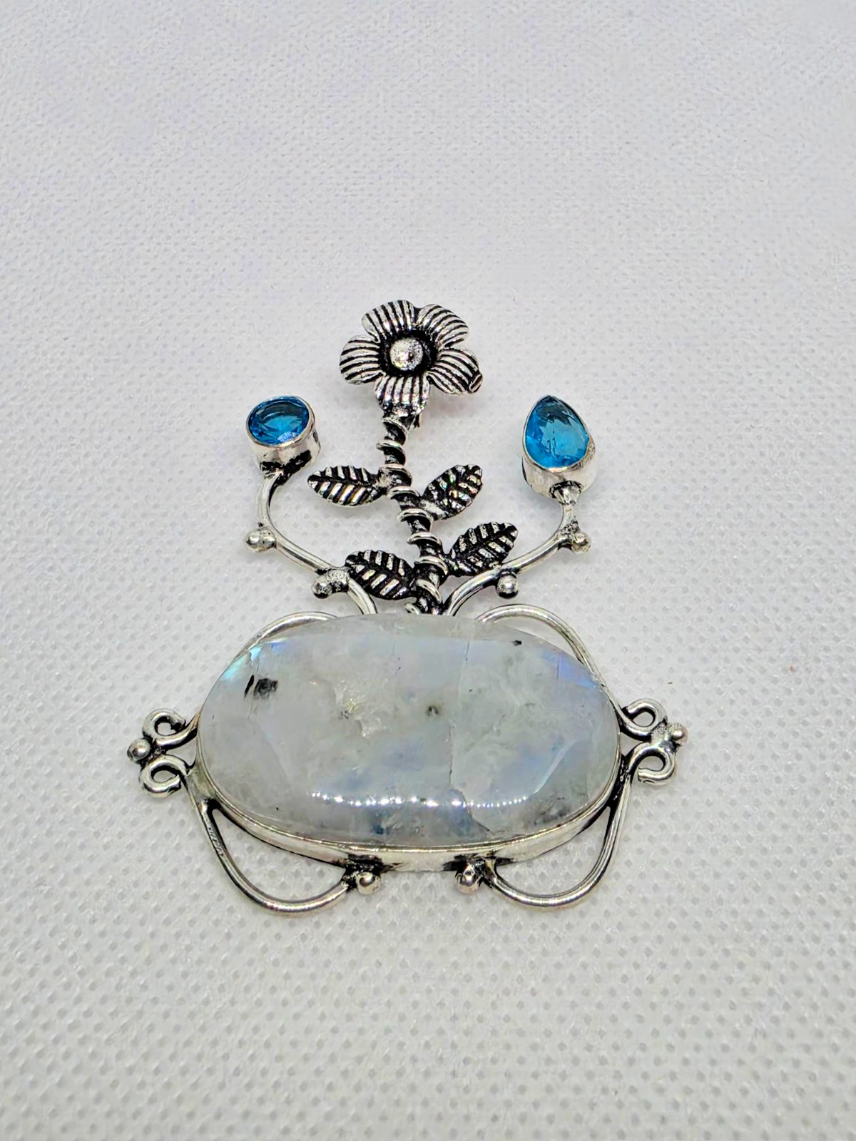 Flower Rainbow Moonstone Blue Topaz 925 Silver Plated Pendant 2.2″