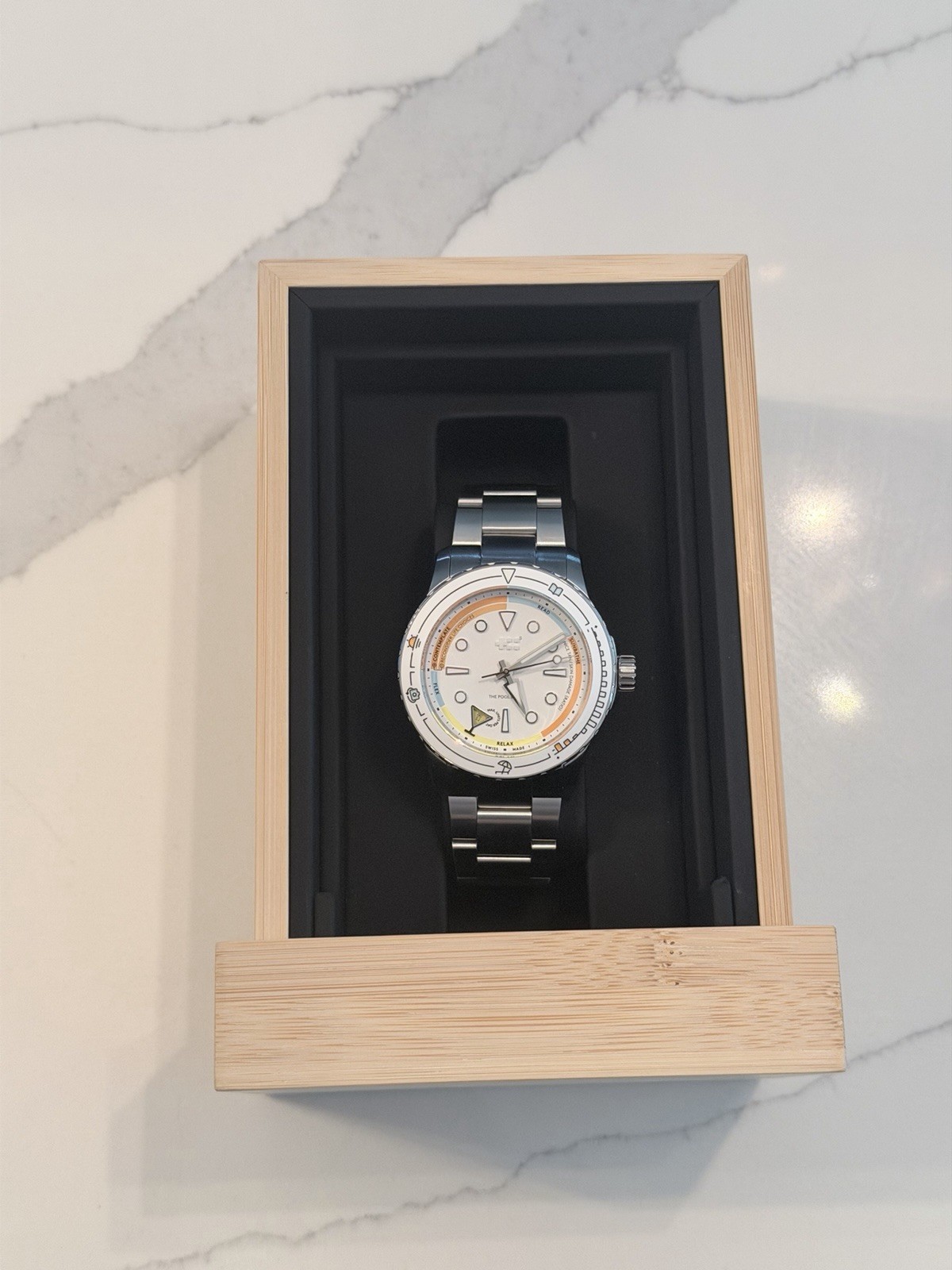 Christopher Ward C60 Pool Diver Quartz 38mm White Dial SS Bracelet Box Papers