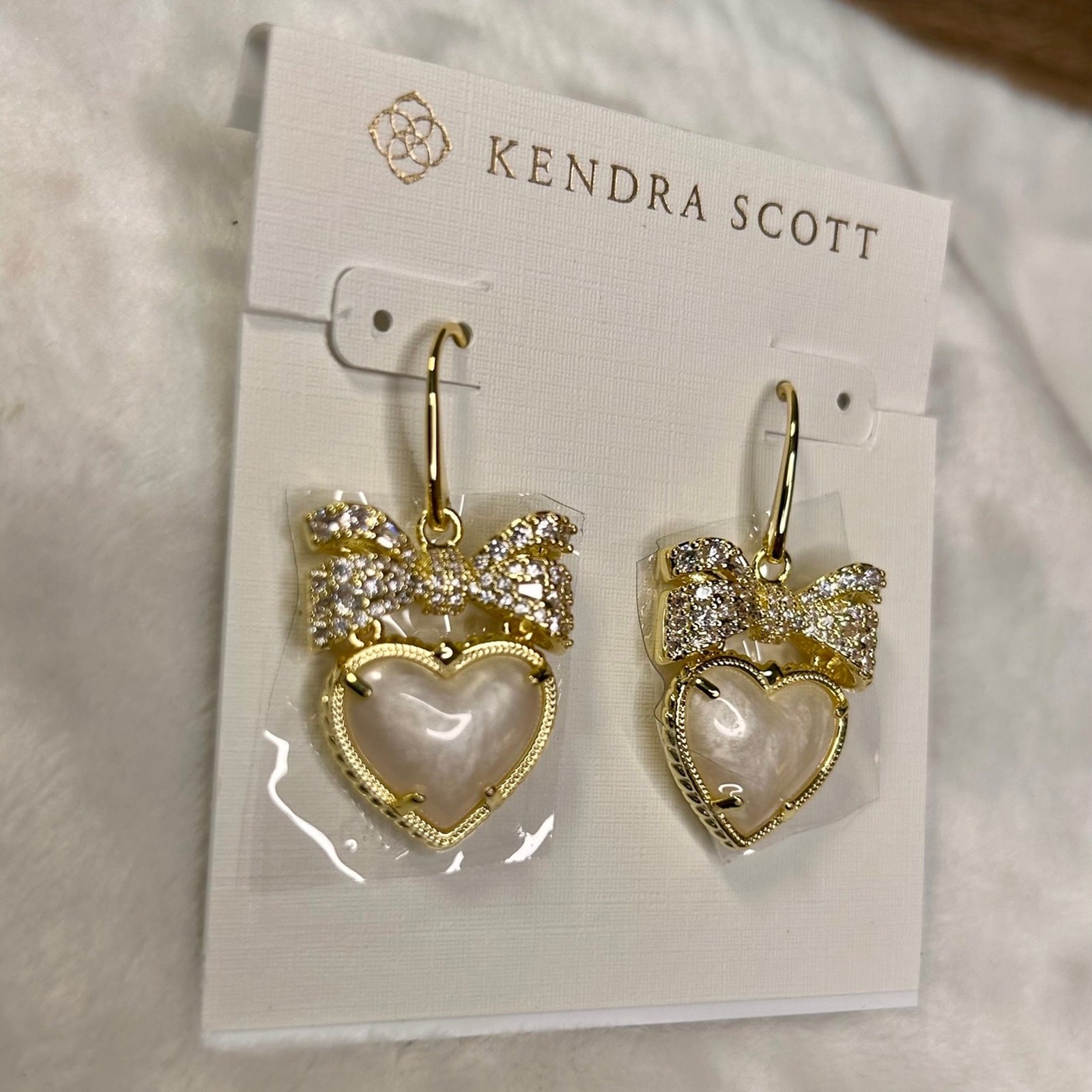 New! Kendra Scott Haisley Bow Heart Drop Ear Gold Ivory Mother Of Pearl