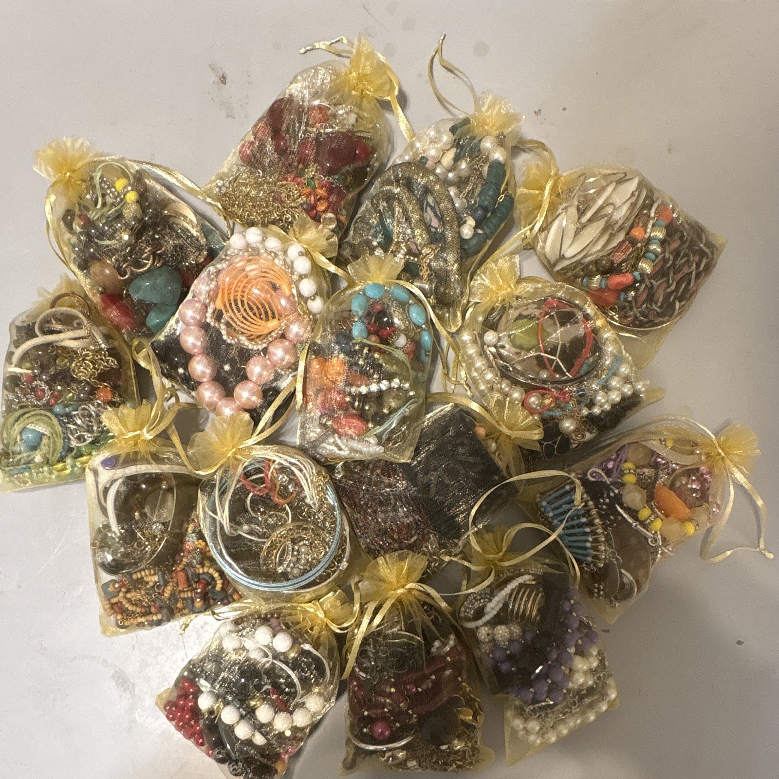 Mystery Bag Costume Jewelry Wearable/Craft Beads Necklaces Bracelets Earrings