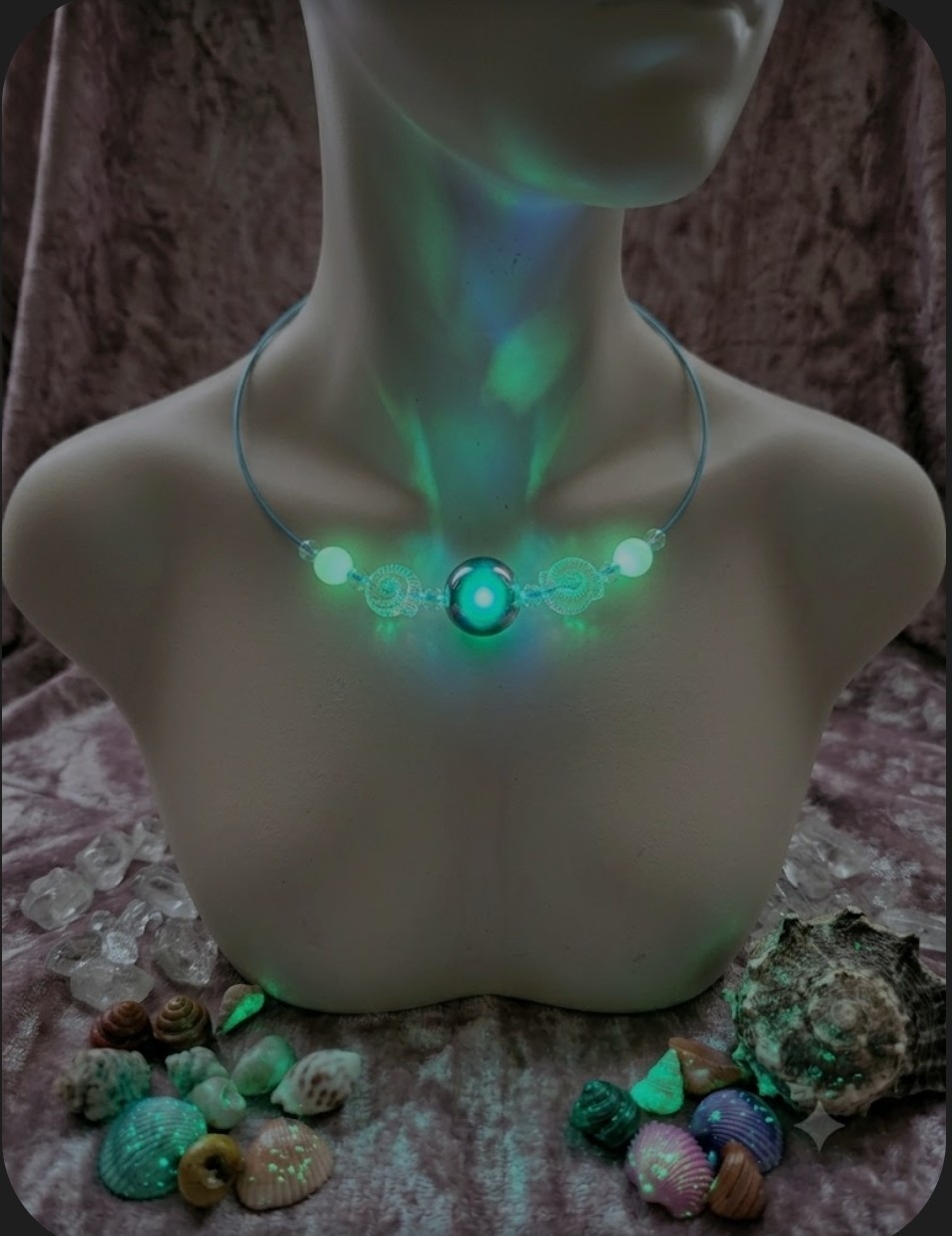 BigTimeRockShow Sea Treasure Iridescent Orb & Glass Nautilus Glow In The Dark