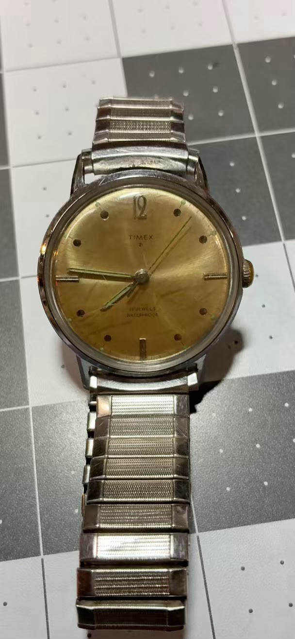 Vintage 1963 Timex 21 Jewels Manual Wind Sunburst Men’s Watch M72 Not Marlin