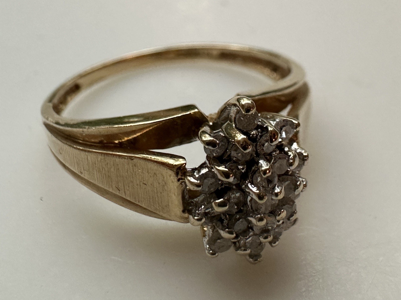 10K Yellow Gold Diamond ClusterCocktail Ring Marquise Style 2grams