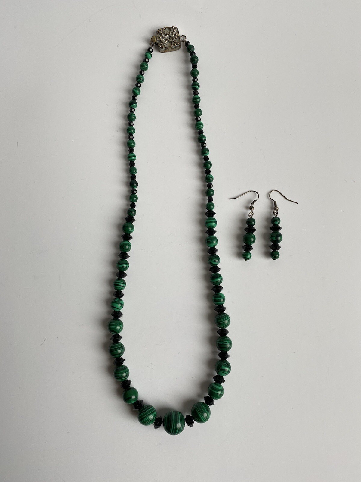 Malachite Gemstone Bead Necklace w/Black Crystals 22”L + Earrings EXCELLENT