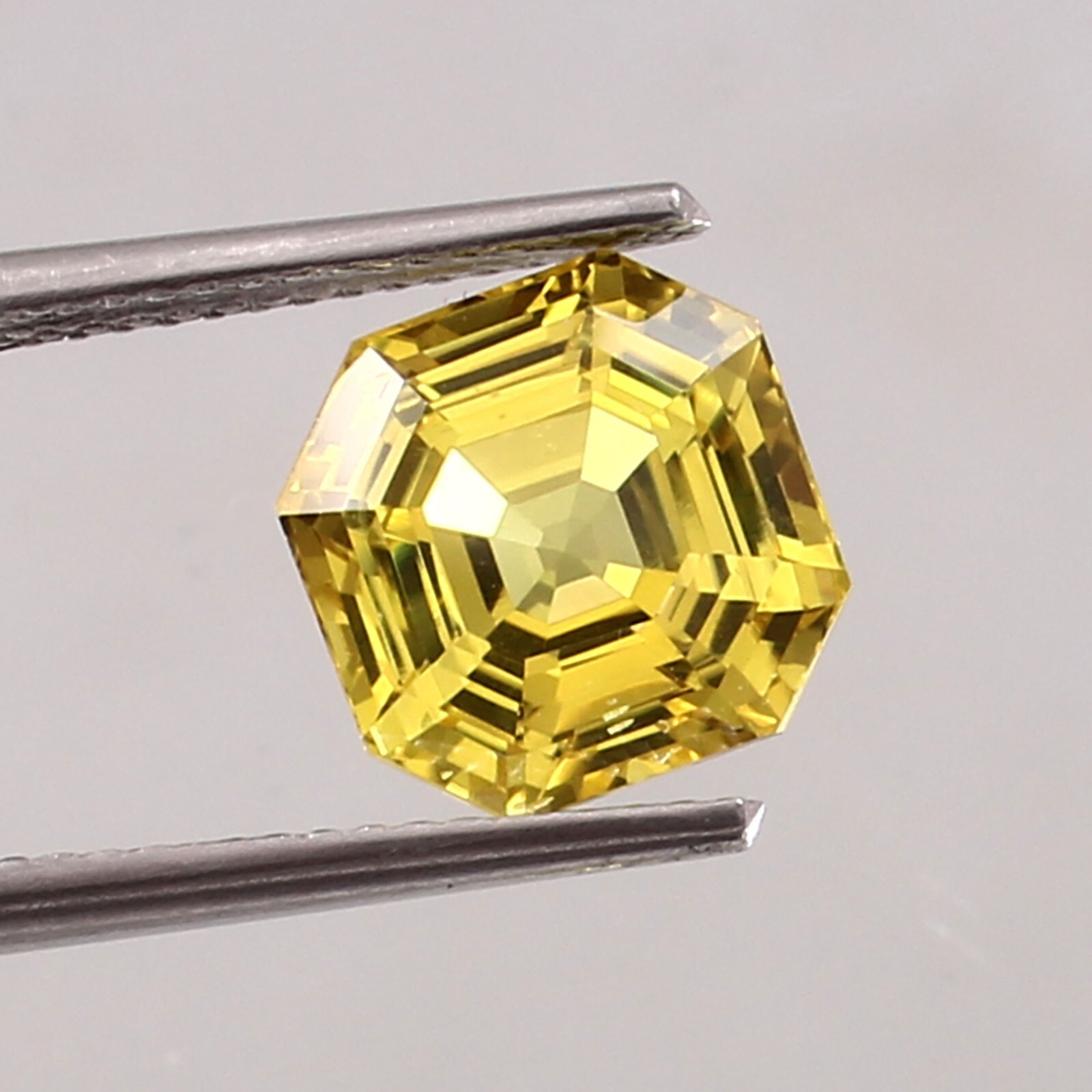 AAA Natural Flawless Ceylon Yellow Sapphire 9×9 MM Loose Asscher Cut Gemstone