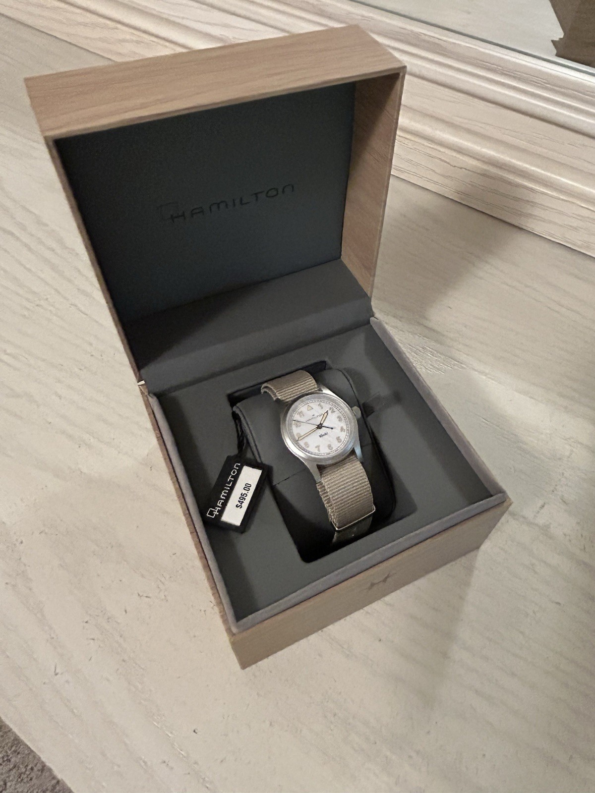Hamilton Khaki Field Quartz Watch Case – 33 mm H69301910 – Complimentary Strap