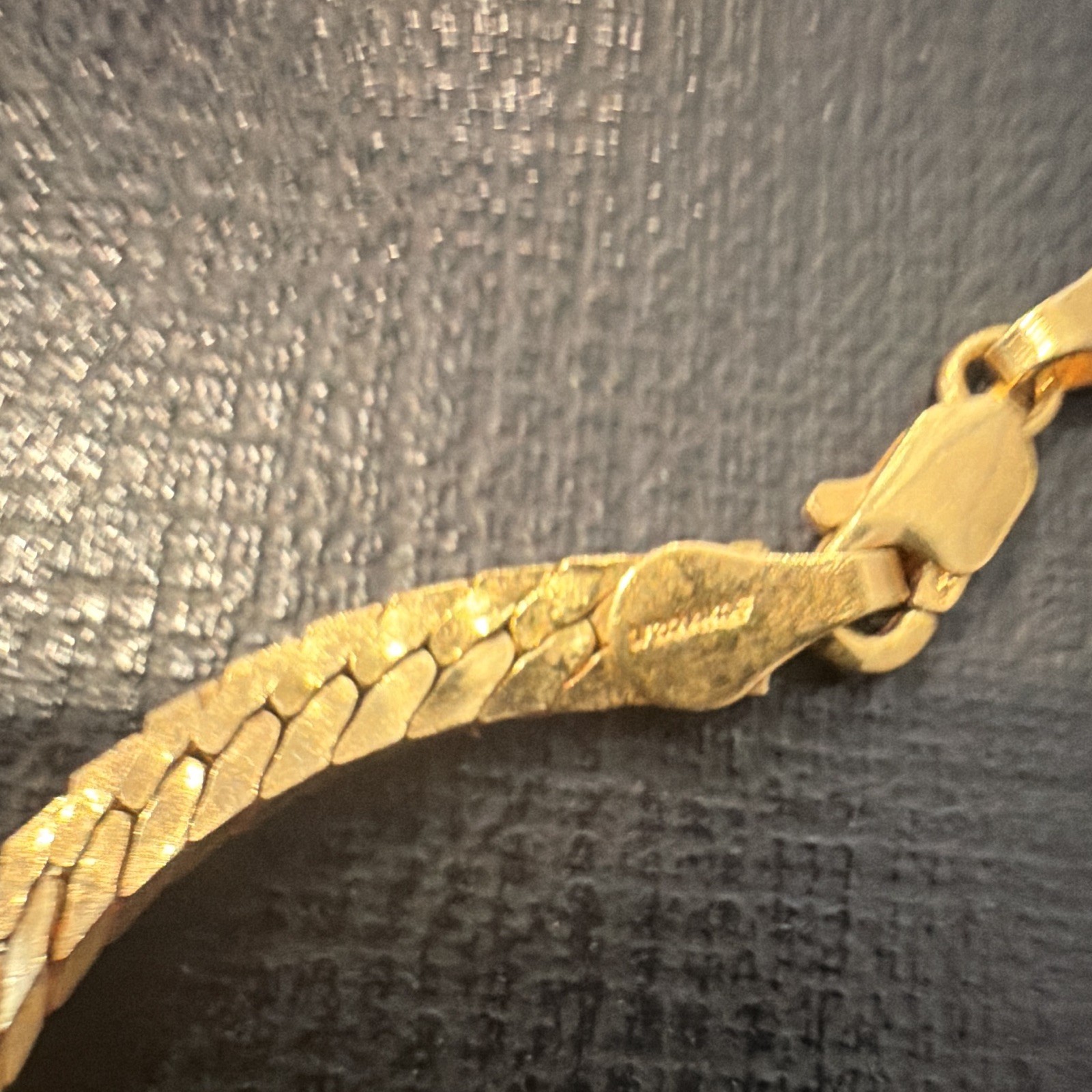 Yellow Gold chip Signed Herringbone Necklace Teardrop Clear Bezel Choker charm.