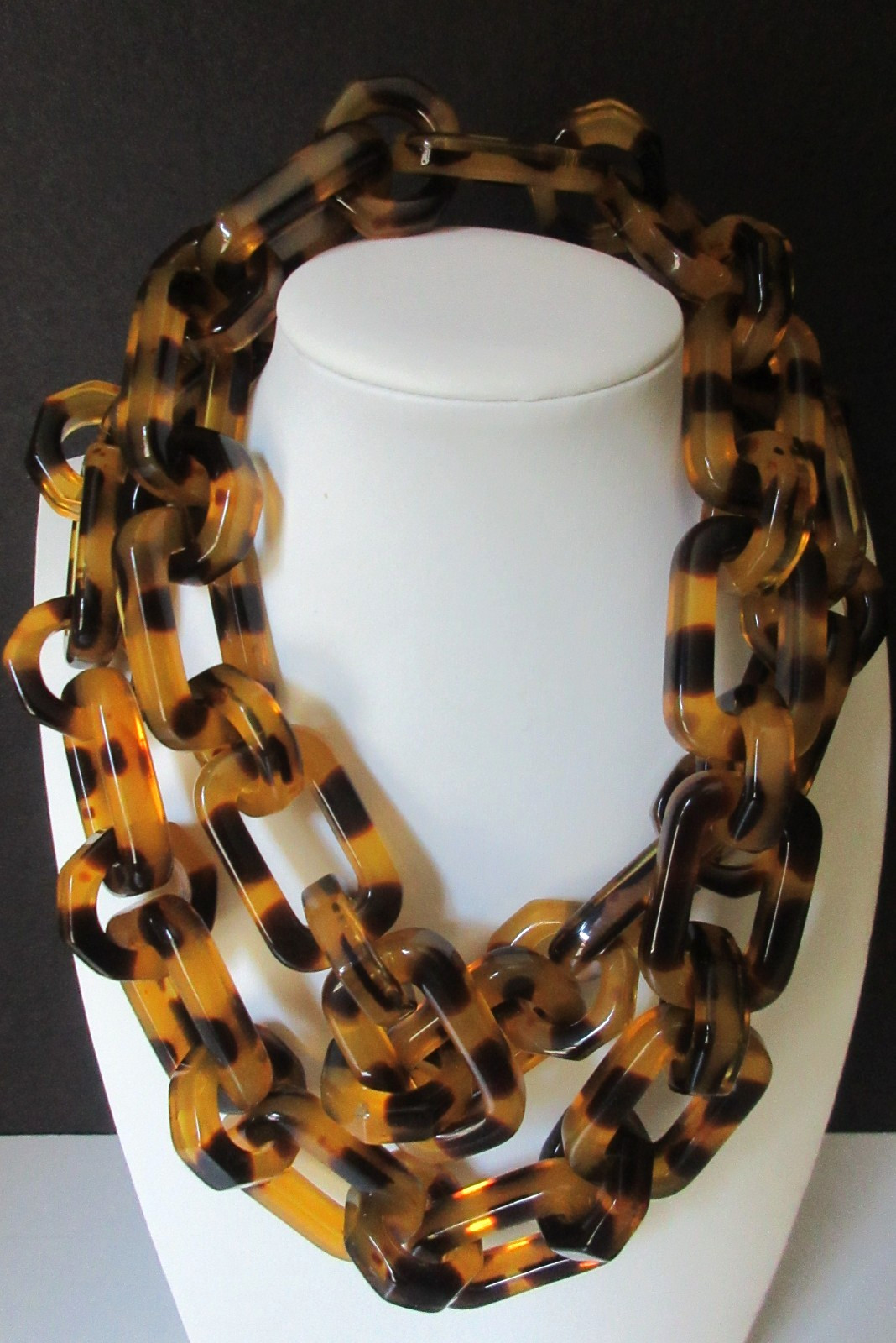 Large Amber Tortoise Shell Acrylic / Resin Linked Necklace – STATEMENT
