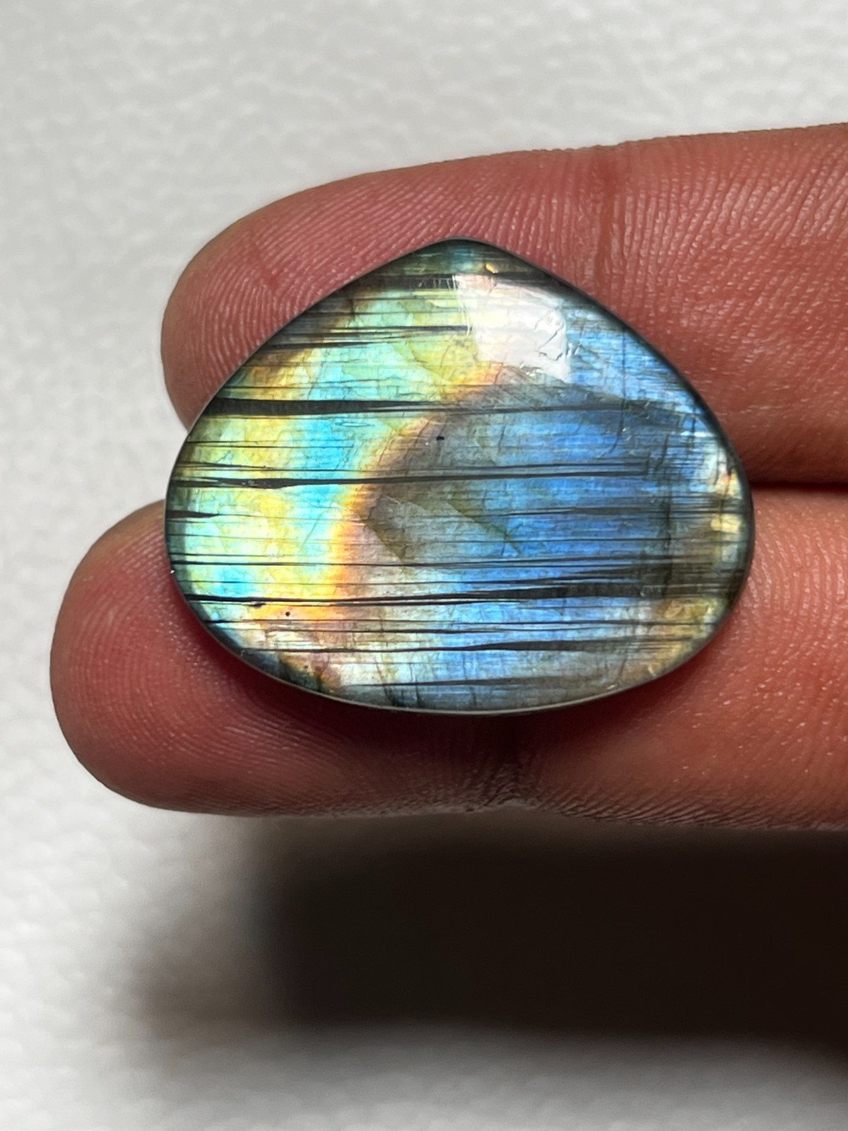 Natural Labradorite Cabochon 24x29mm 33Ct Blue Flash Loose Gemstone