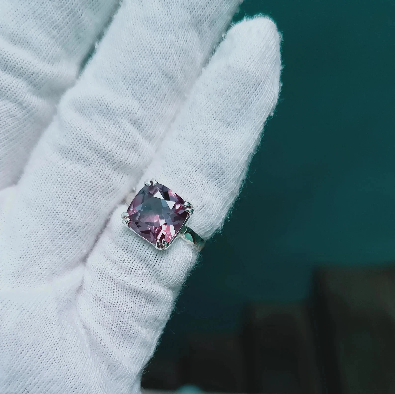 Certified 7 Ct Natural Alexandrite Cushion Gemstone Ring – Crafted 925 Silver
