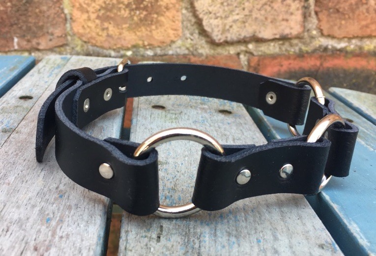 Real Leather Triple O or Heart Ring Choker Necklace Choice of Colours Handmade