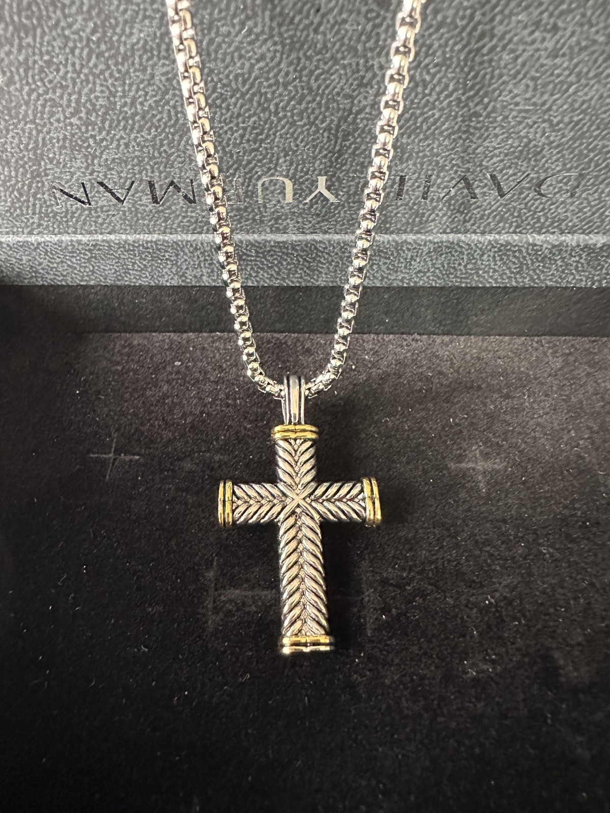 David Yurman Chevron Cross Necklace 925 Sterling Silver & 18K Yellow Gold 19″