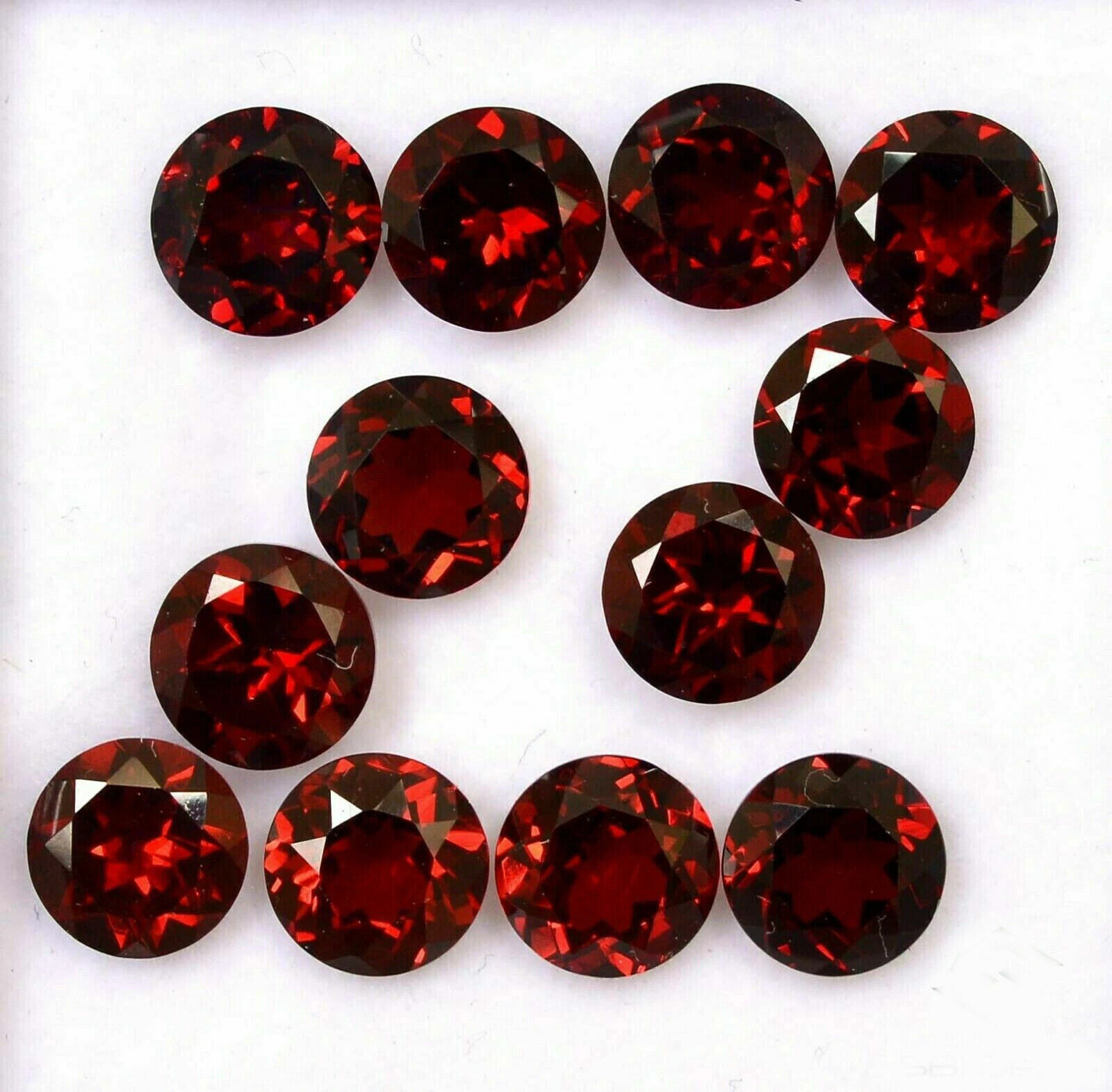 AAA+ Natural Top Quality Garnet Faceted Round Shape Loose Gemstone