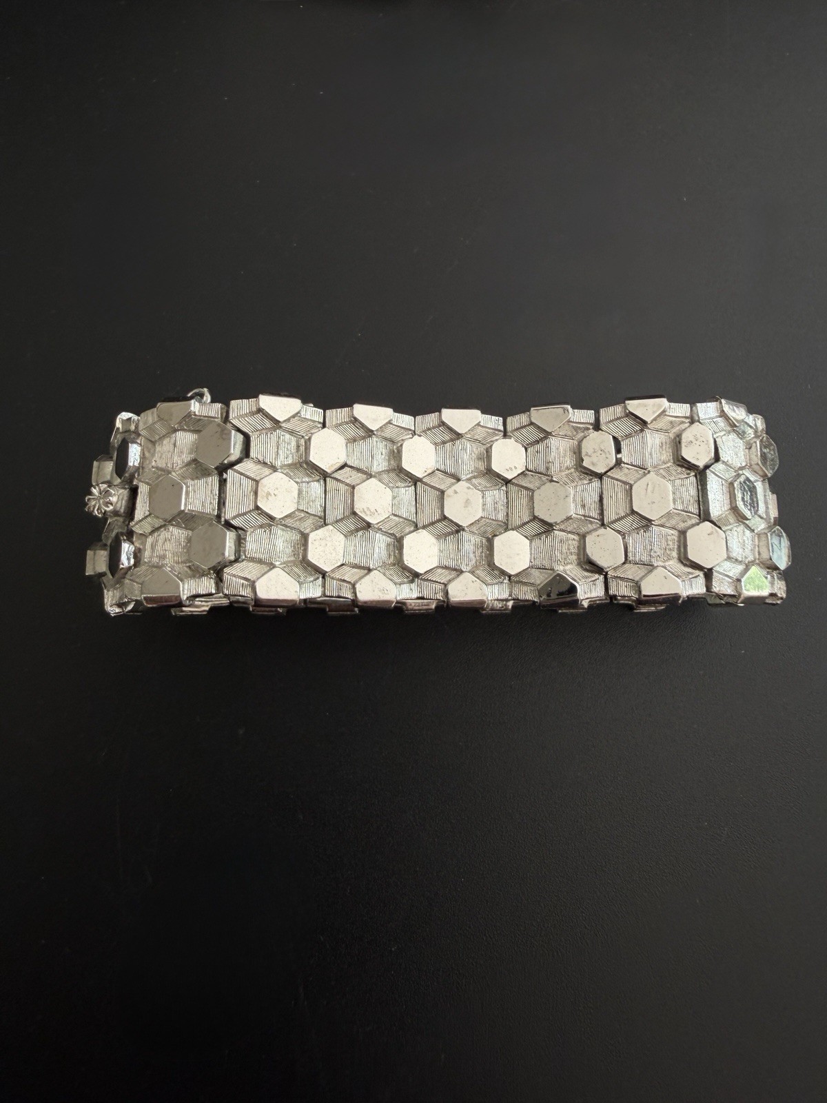 BOUCHER Signed 7804B Silver Hexagon Link Wide Gate Panel Bracelet Safety Chain 7