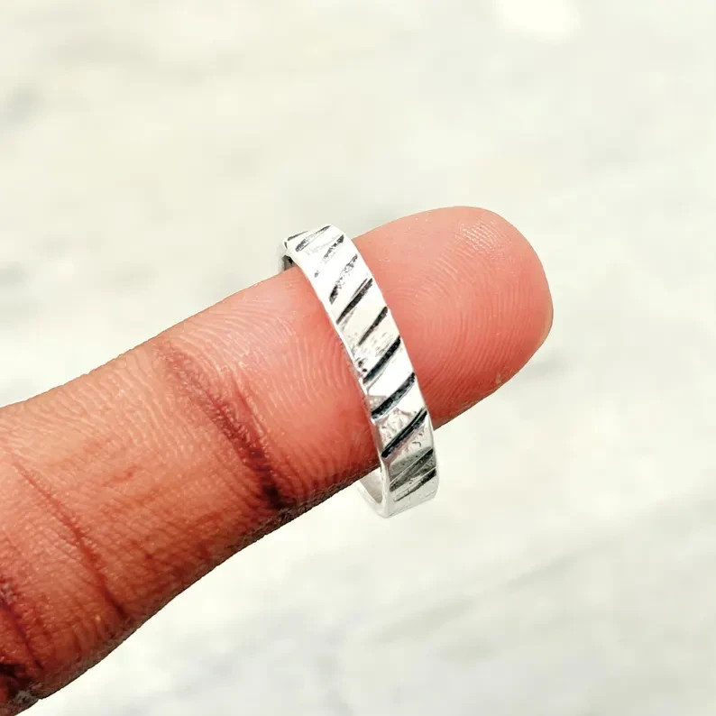 Handmade Sterling Silver Engraved Ring | Minimalist Diagonal Line Band All size