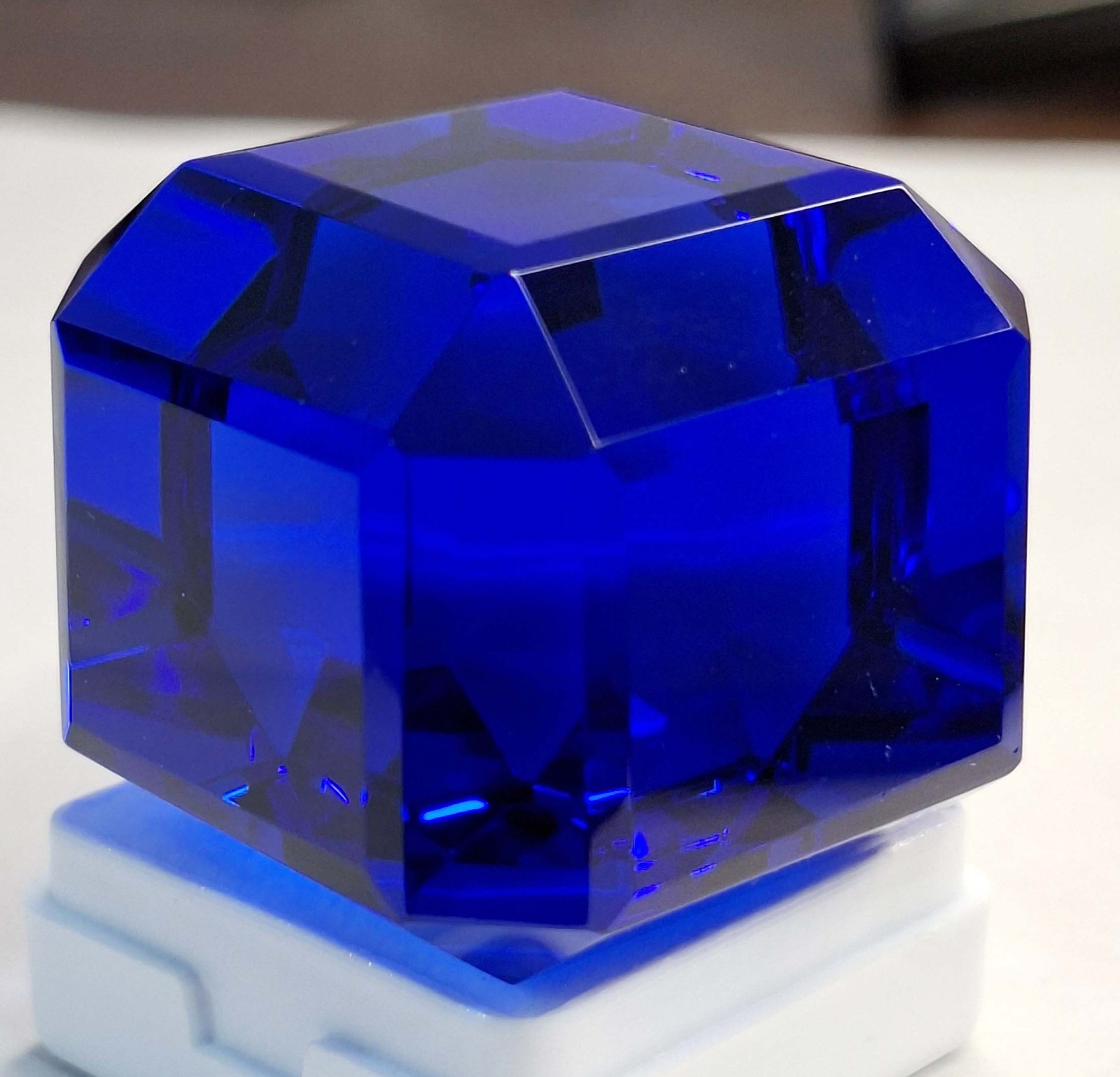 Huge Blue Topaz Natural Cube Cut 292-294 Ct Certified Loose Gemstone RK1094