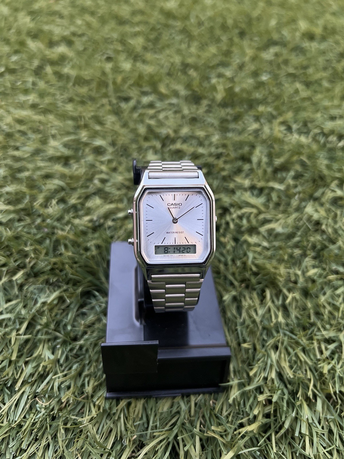 Casio Analog-Digital Vintage Style Dual Time S.Steel Band Watch AQ-230A-9A