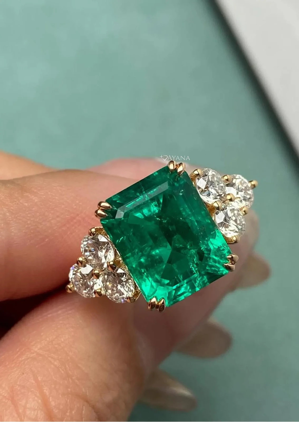 10.59 Ct Emerald Cut Natural Green Emerald & Diamond Wedding Ring 18K YellowGold
