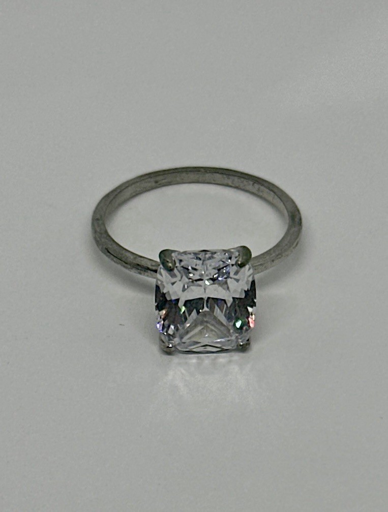 Silver Tone Solitaire Ring Size 9 Cushion Cut Clear Stone Prong Set