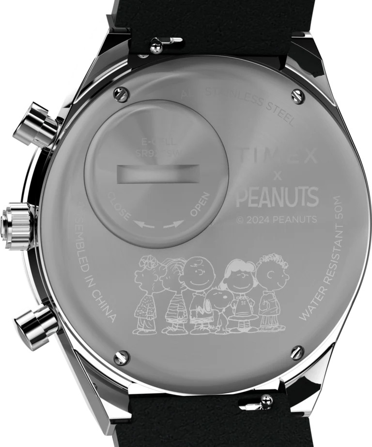 Authentic Q Timex Chronograph x Peanuts Snoopy Limited Edition TW2W68900