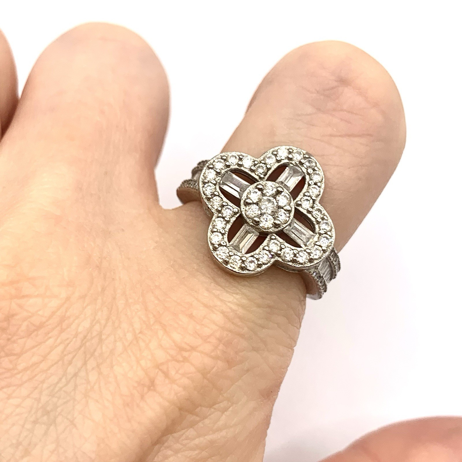 CZ Cluster 925 Sterling Silver Ring Ornate Flower Round Baguette Cut – Size P