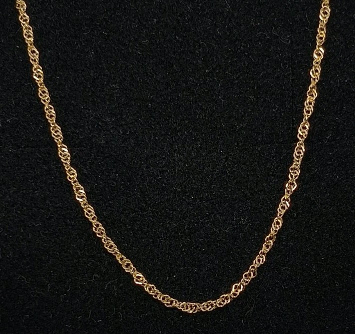 18K Gold Chain 45 Cm 1.57 Grams 1.3 Mm Thickness