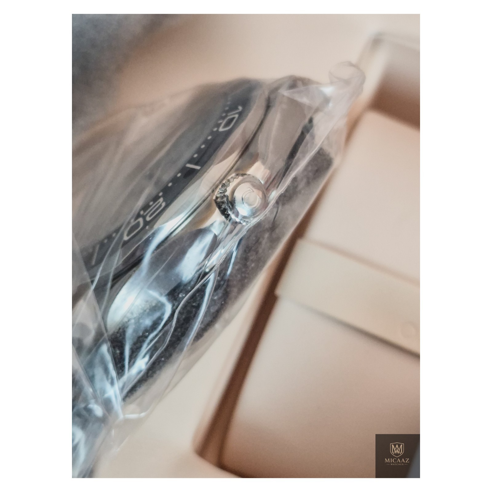 2026 – Unopened Omega Seamaster Diver 300M White 210.30.42.20.04.001 Full Set