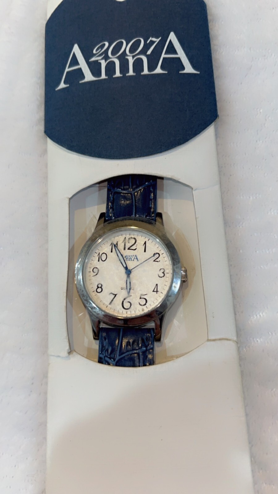 Vera Pelle 2007 Anna Watch Perfect Working Condition NO FLAWS